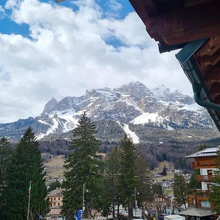 Hotel Oasi Cortina dʼAmpezzo Eksteriør billede