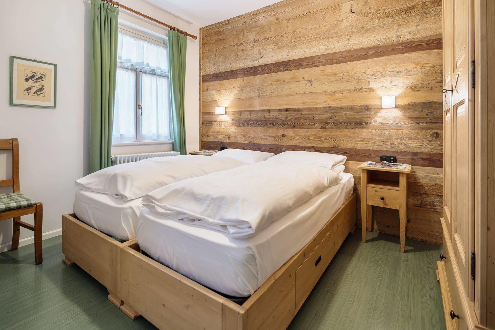 Hotel Oasi Cortina dʼAmpezzo Eksteriør billede